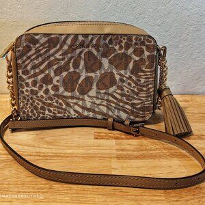 Michael Kors Jet Set Camera Crossbody Bag Animal Print